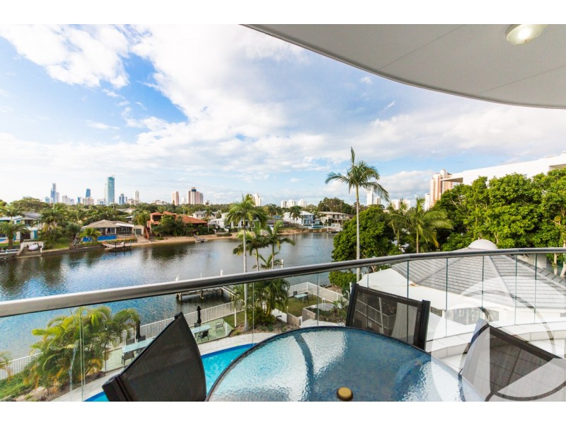 3D/11 Eady Avenue, Broadbeach Waters QLD 4218