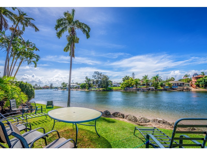 3D/11 Eady Avenue, Broadbeach Waters QLD 4218