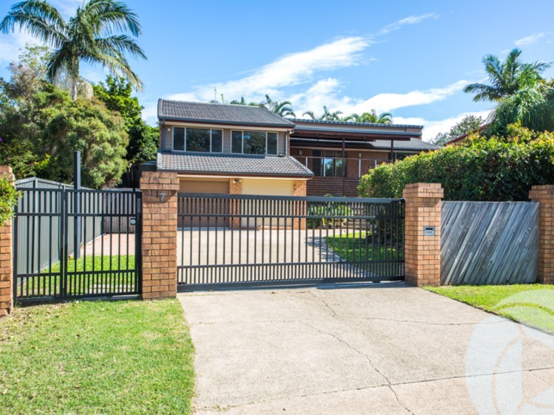 2/17 Myrtle Court, Palm Beach QLD 4221