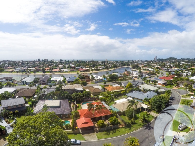 2/17 Myrtle Court, Palm Beach QLD 4221