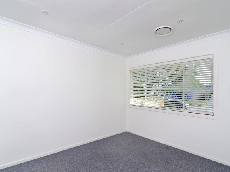 52 Palm Beach Avenue, Palm Beach QLD 4221