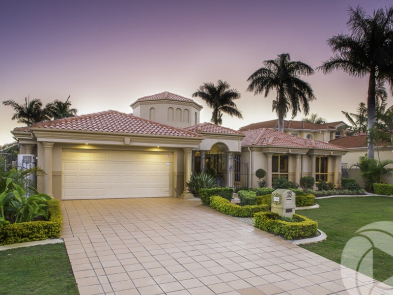 15 Sir Bruce Small Boulevard, Benowa Waters QLD 4217