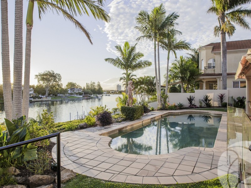 15 Sir Bruce Small Boulevard, Benowa Waters QLD 4217