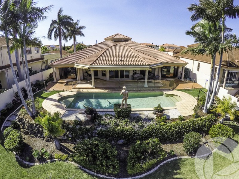 15 Sir Bruce Small Boulevard, Benowa Waters QLD 4217