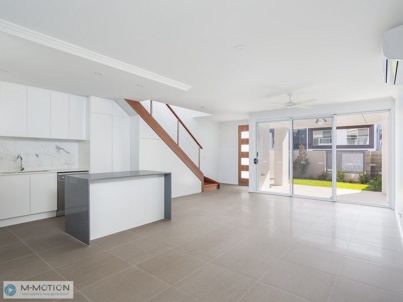 22 Evergreen View, Robina QLD 4226