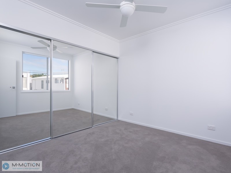 22 Evergreen View, Robina QLD 4226