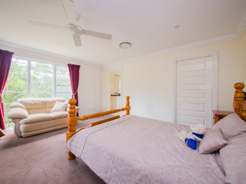 9 Fairy Wren Court, Bonogin QLD 4213