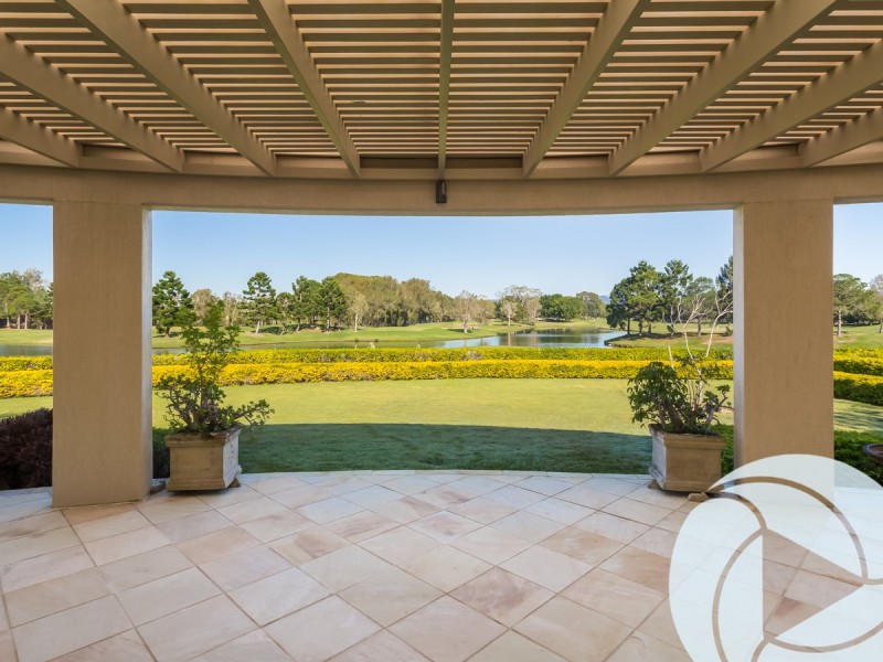 5105 Chalons Field, Benowa QLD 4217