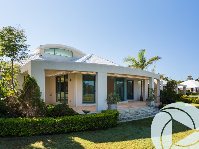 5105 Chalons Field, Benowa QLD 4217