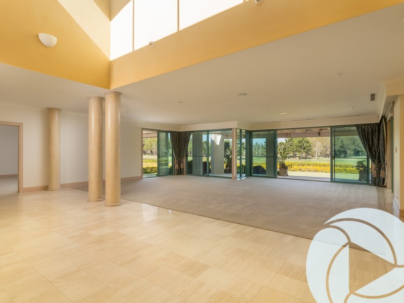 5105 Chalons Field, Benowa QLD 4217