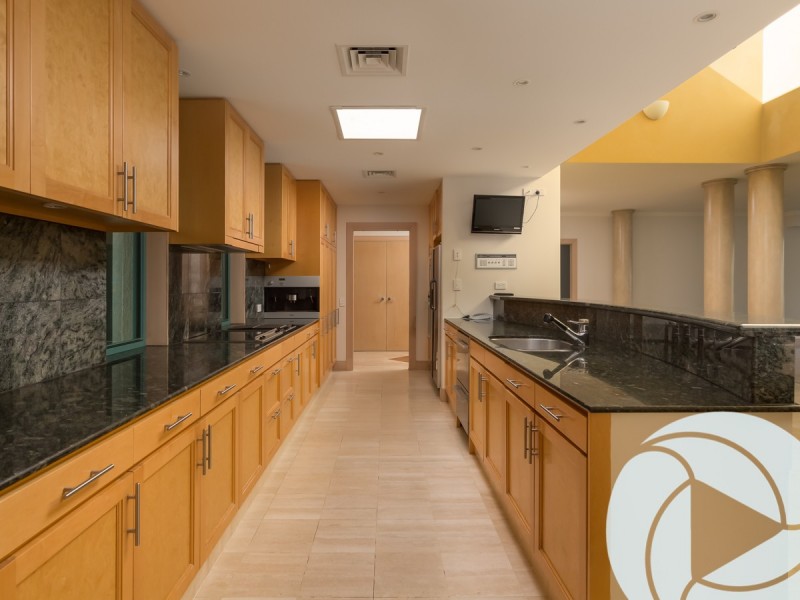5105 Chalons Field, Benowa QLD 4217