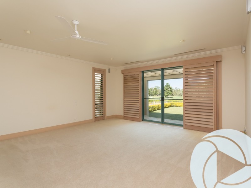 5105 Chalons Field, Benowa QLD 4217