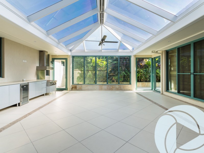 5105 Chalons Field, Benowa QLD 4217