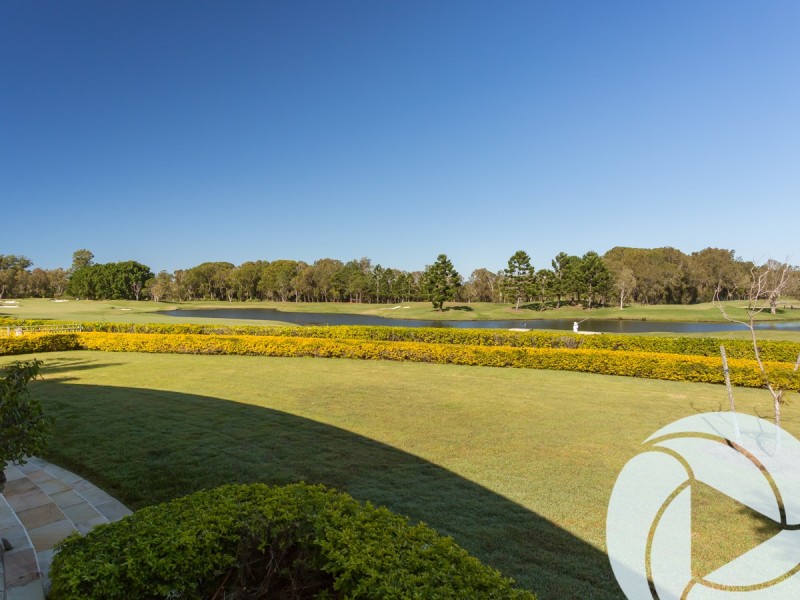 5105 Chalons Field, Benowa QLD 4217