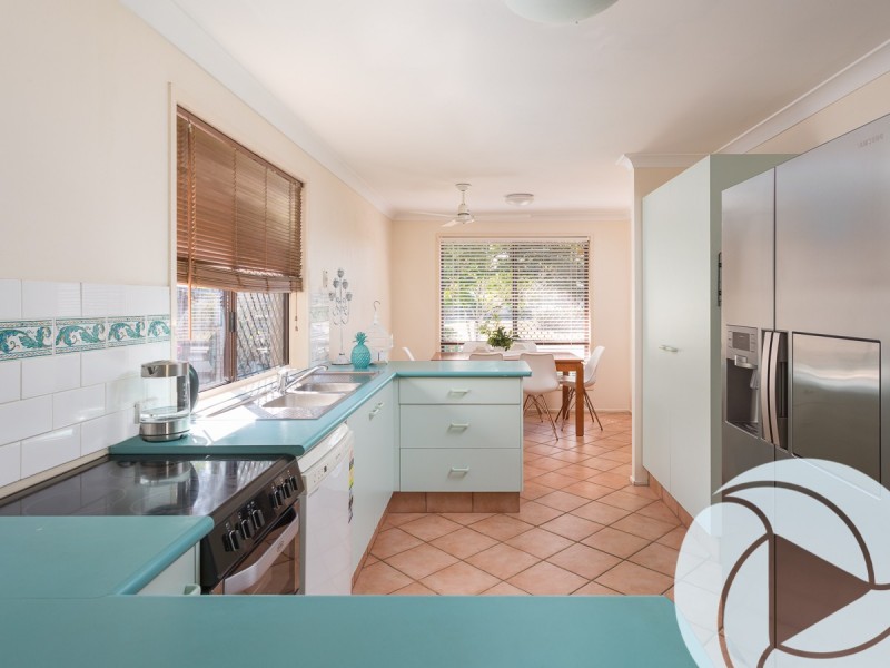 23 Bushtree Court, Burleigh Waters QLD 4220