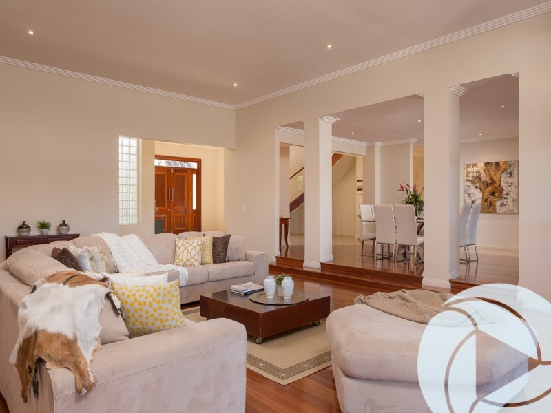 108 Edinburgh Road, Benowa Waters QLD 4217