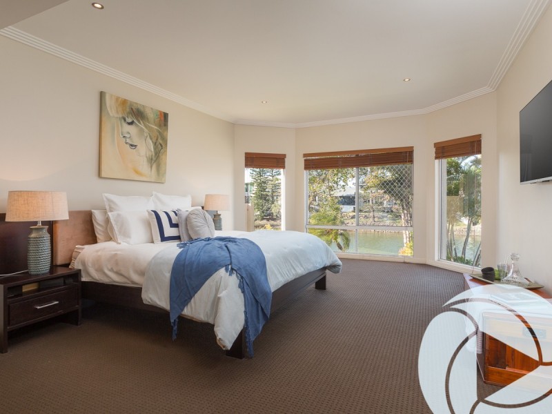 108 Edinburgh Road, Benowa Waters QLD 4217