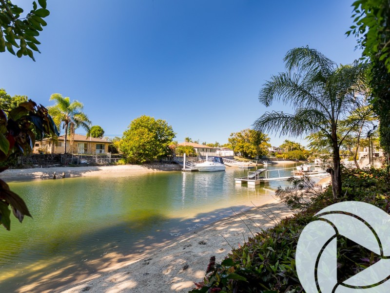 100 Rio Vista Boulevard, Broadbeach Waters QLD 4218