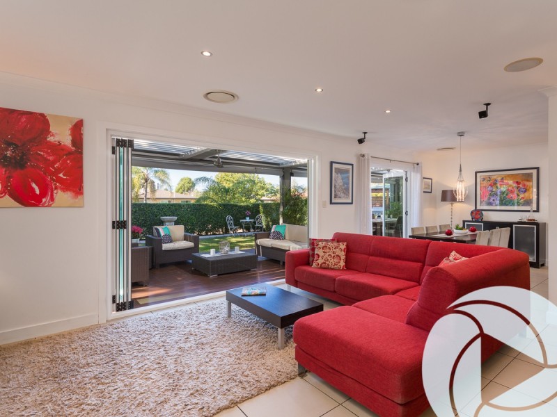 100 Rio Vista Boulevard, Broadbeach Waters QLD 4218