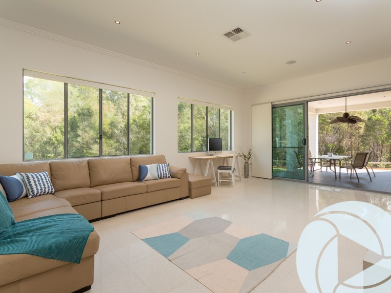 3 Golden Grove Boulevard, Reedy Creek QLD 4227