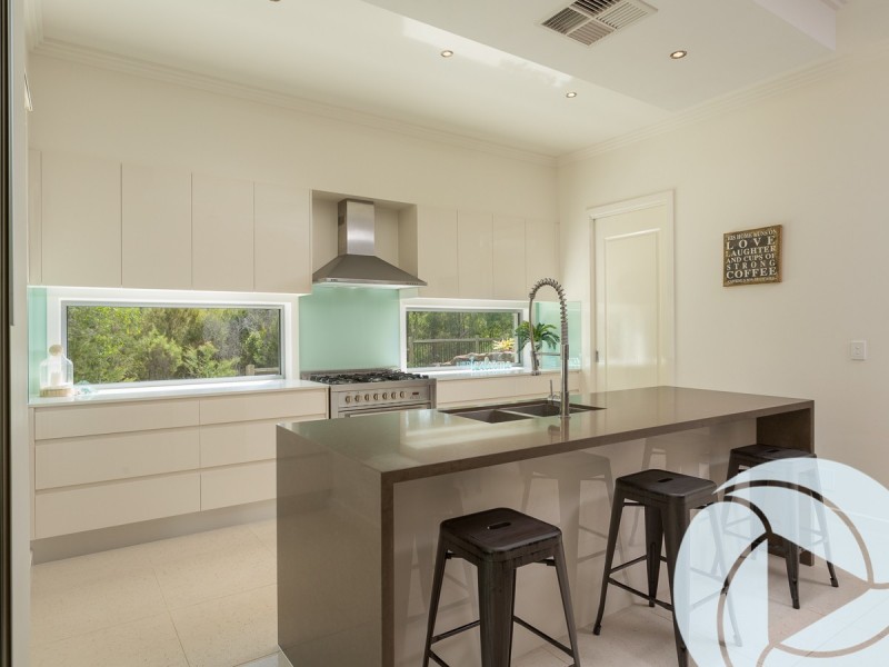 3 Golden Grove Boulevard, Reedy Creek QLD 4227