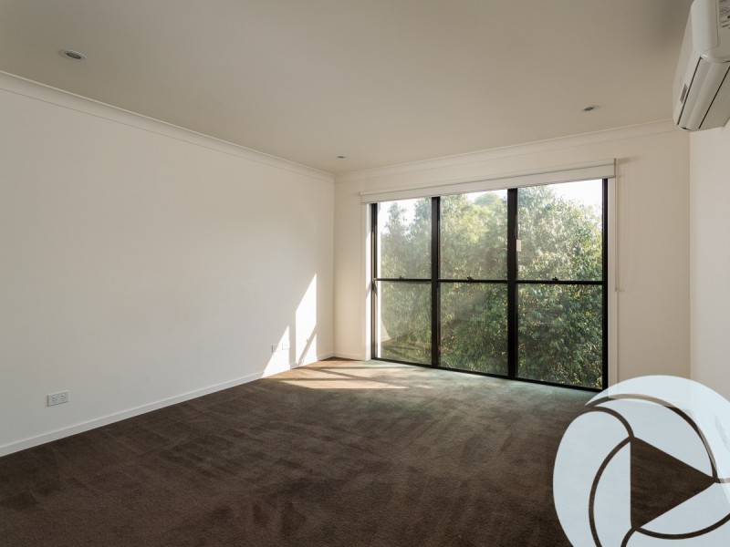 143 North Hill Drive, Robina QLD 4226