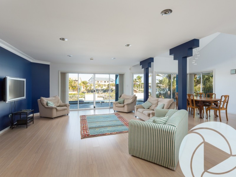 3 Donegal Crescent, Sorrento QLD 4217