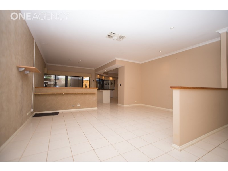 9 Formosa Pass, Canning Vale WA 6155