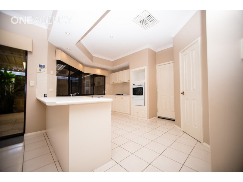 9 Formosa Pass, Canning Vale WA 6155