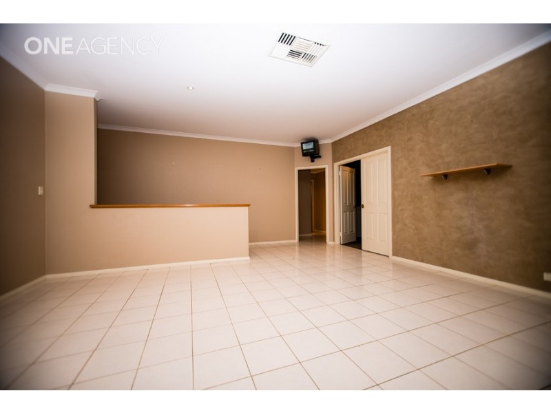 9 Formosa Pass, Canning Vale WA 6155