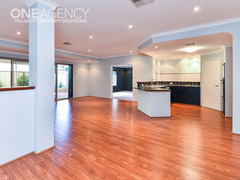 1 Bridge Road, Canning Vale WA 6155