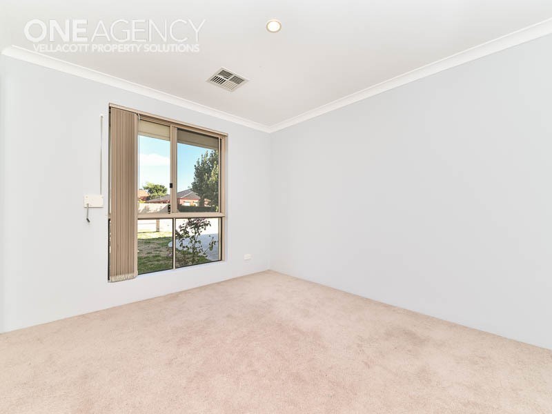 1 Bridge Road, Canning Vale WA 6155