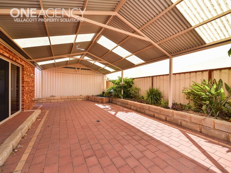 1 Bridge Road, Canning Vale WA 6155