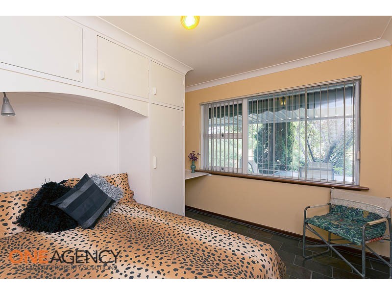 54 Staniland Street, Orange Grove WA 6109