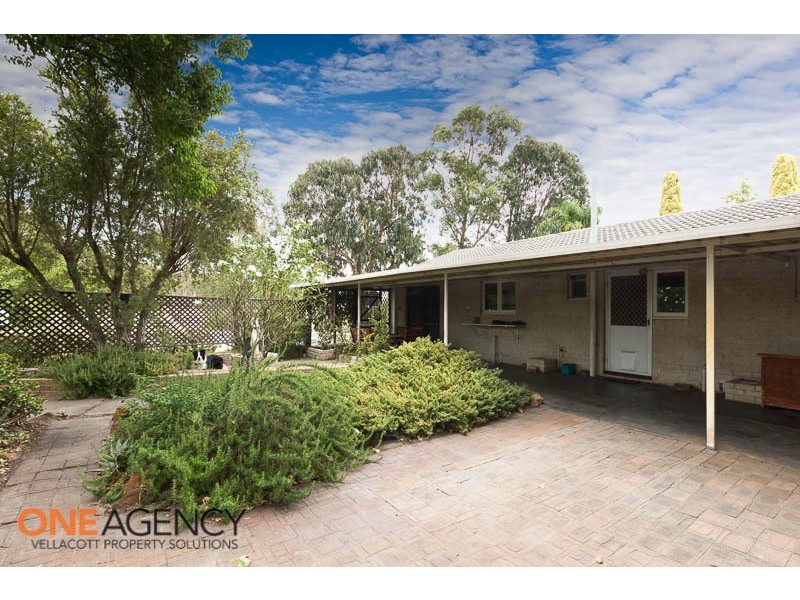 54 Staniland Street, Orange Grove WA 6109