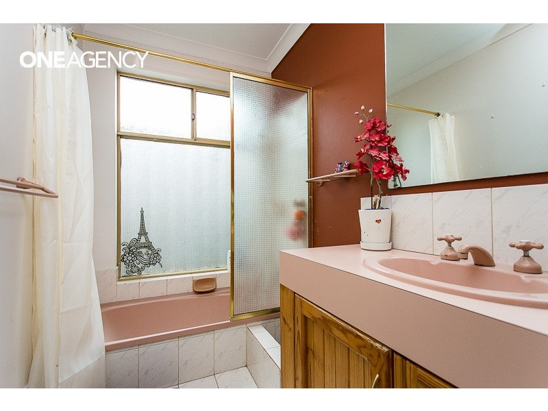 13 Redgum Court, Thornlie WA 6108