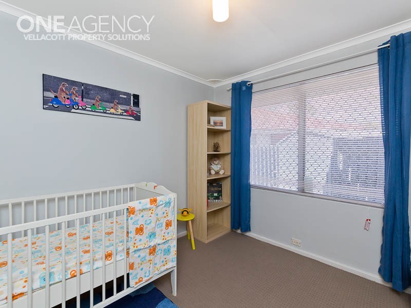 2 Westerham Way, Huntingdale WA 6110