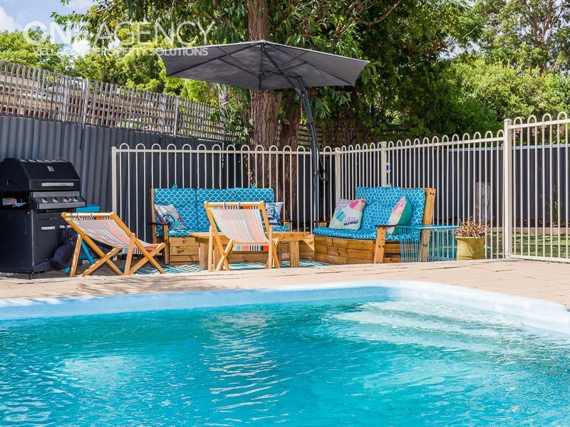 2 Westerham Way, Huntingdale WA 6110