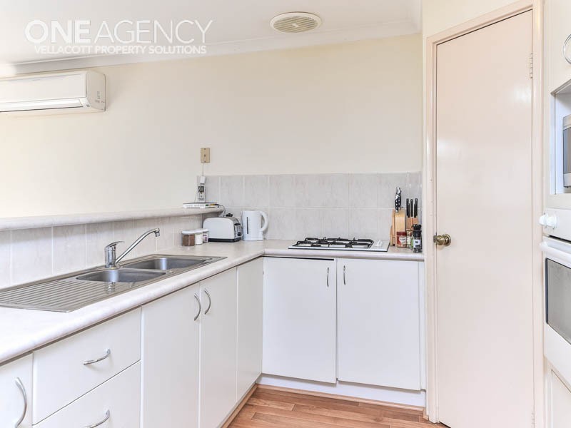 18/7 Lester Drive, Thornlie WA 6108