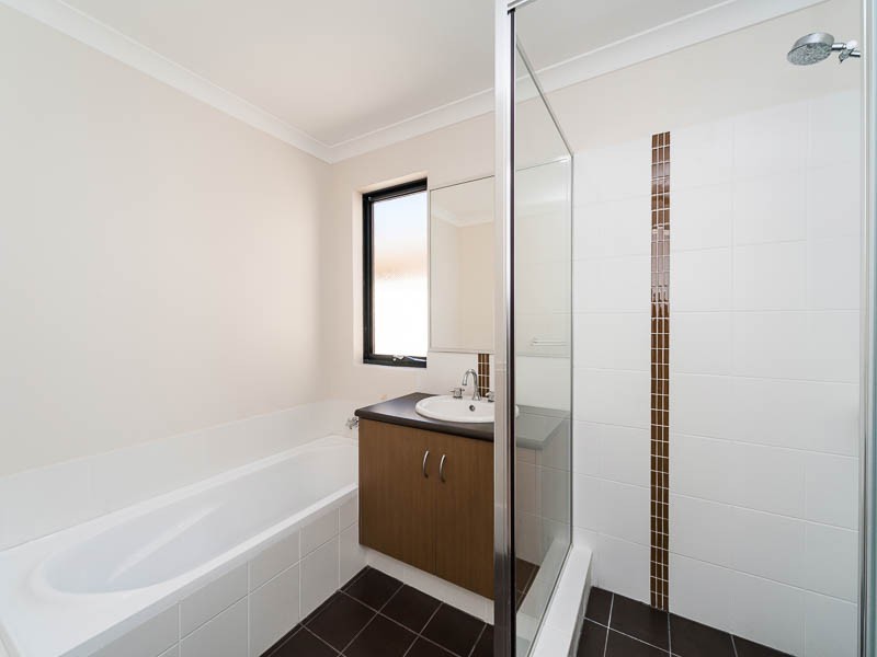 3/17 Pearson Drive, Success WA 6164