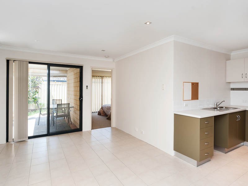 3/17 Pearson Drive, Success WA 6164