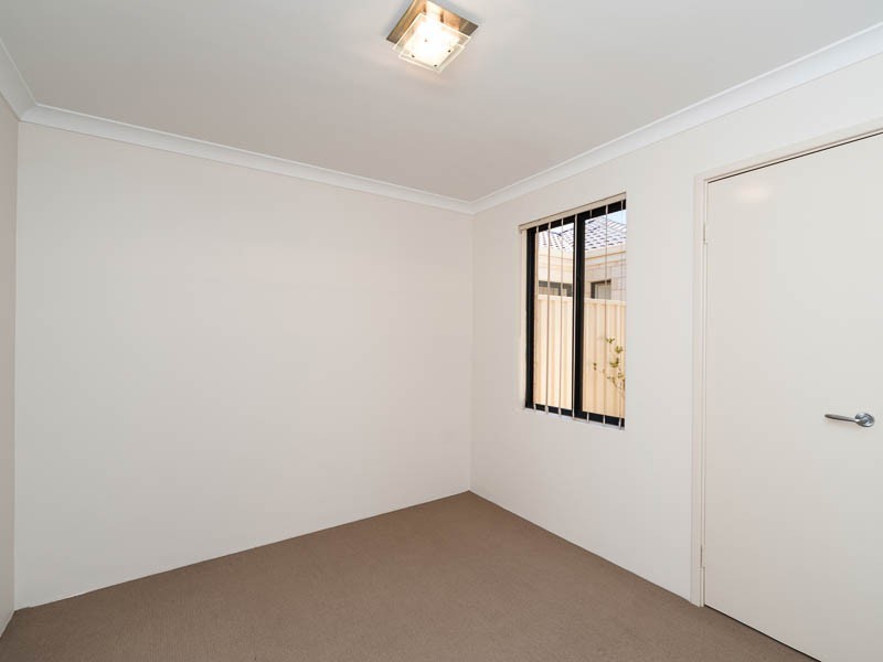 3/17 Pearson Drive, Success WA 6164