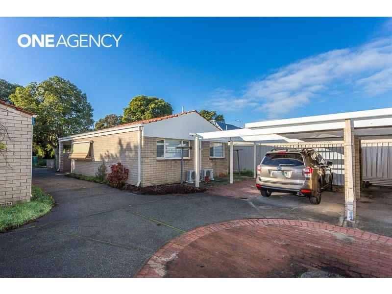2/55 Lockhart Street, Como WA 6152