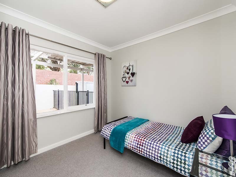 54 Dawson Street, Armadale WA 6112