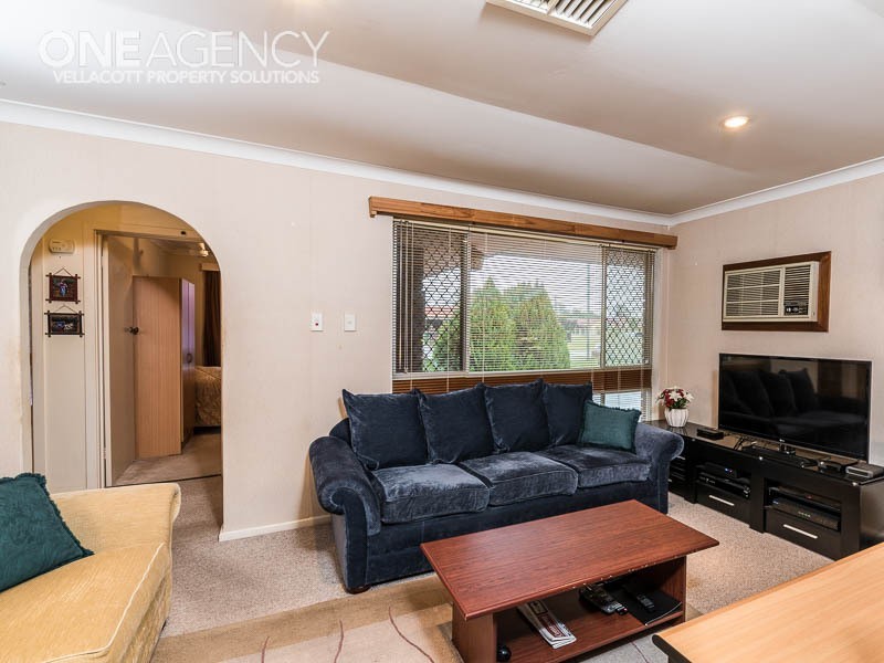 27 Harpenden Street, Huntingdale WA 6110