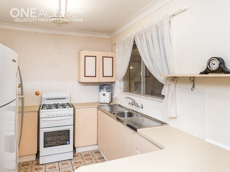 27 Harpenden Street, Huntingdale WA 6110