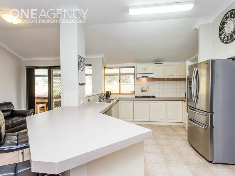 3 Caladenia Place, Canning Vale WA 6155