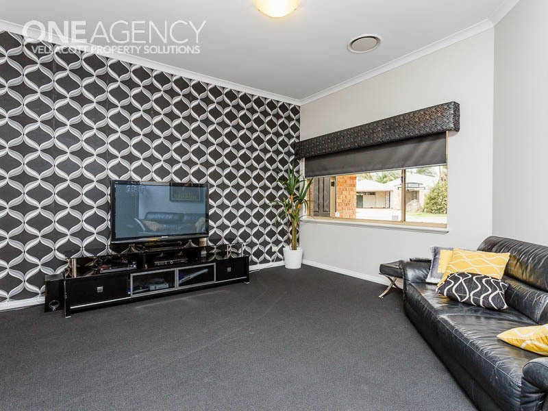 3 Caladenia Place, Canning Vale WA 6155