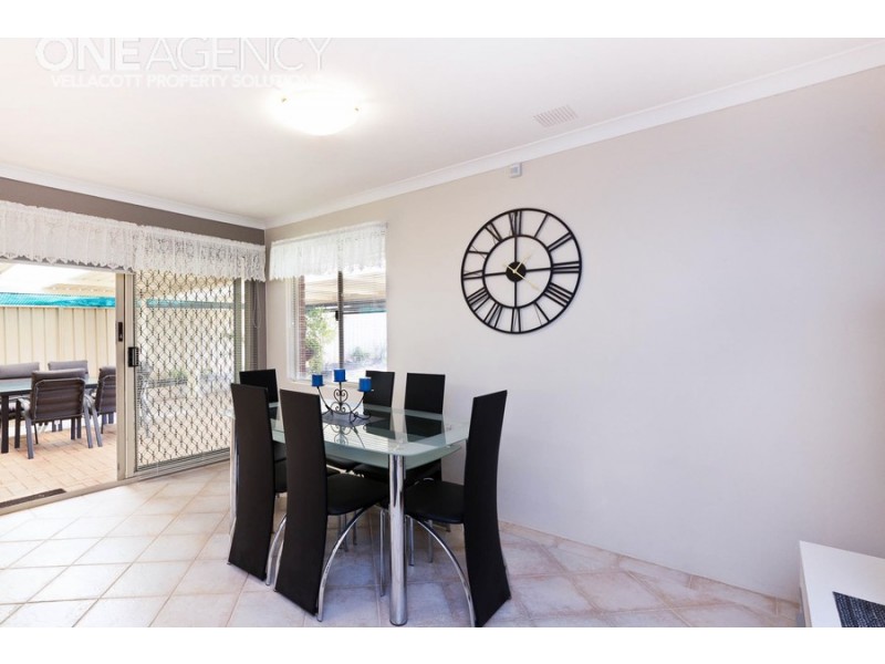 2 Blakemore Retreat, Huntingdale WA 6110