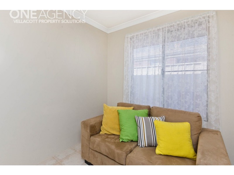 2 Blakemore Retreat, Huntingdale WA 6110